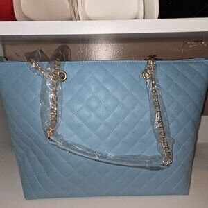 Badgley Mischka diamond quilted with chain strap gold hardware, 2 shoulder strap